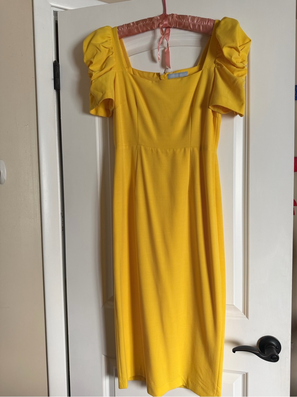 Antonio Melani Soha CITRON square neck puff sleeve midi, size 6 Never worn.